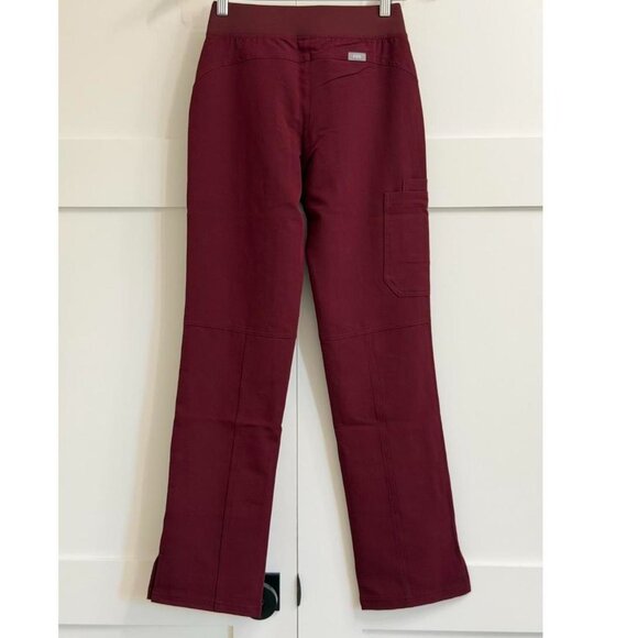 Figs Kade Cargo Scrub Pants in Burgundy, Size XXS - Picture 8 of 9